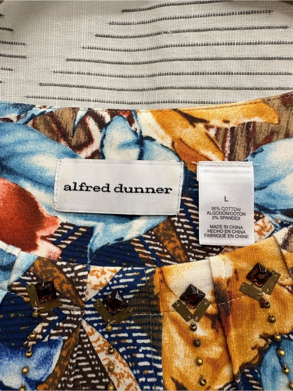 Alfred Dunner Multicolor Floral & Zebra-Print 3/4 Sleeve Top - Picture 3 of 5